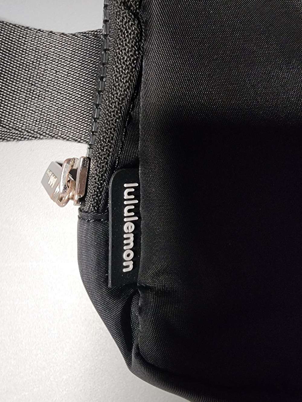 lululemon athletica Black Belt Bag with Metal Logo - Picture 8 of 10